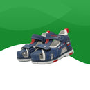 Junge orthopädische Sandalen <br> Geschlossenes Ende